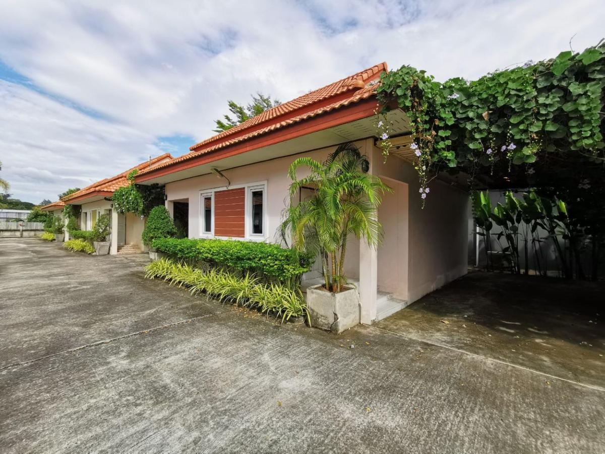 Smile Resort Sriracha ศรีราชา ภายนอก รูปภาพ